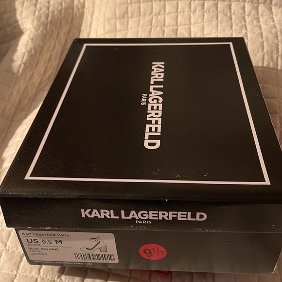 NIB- KARL LAGERFELD PARIS TAUPE LEATHER RHINESTONE BLOCK HEELS SZ 9.5 “Solaine” - Picture 11 of 11